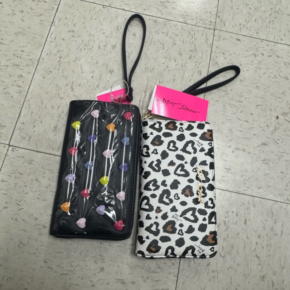 Betsey Johnson wristlet wallet pick one - Picture 7 of 14